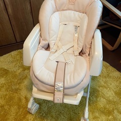 【予定者決定】ハイローチェア⭐︎ コンビ　手動　ハイ＆ロースウィ...