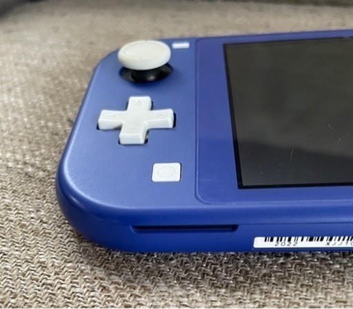 【お取引完了】2022年版Switch Liteブルー ソフト付き