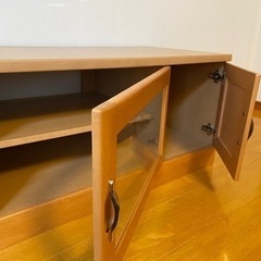 テレビ台の画像