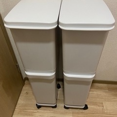 ニトリ　スリム分別ペール2段ゴミ箱　キャスター付き　2個セットの画像