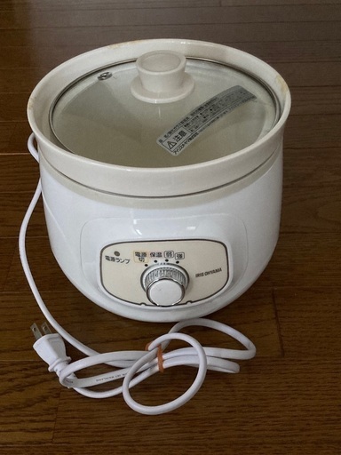 アイリスオーヤマ　電気クッカー　PSC-20K-W  2020年製