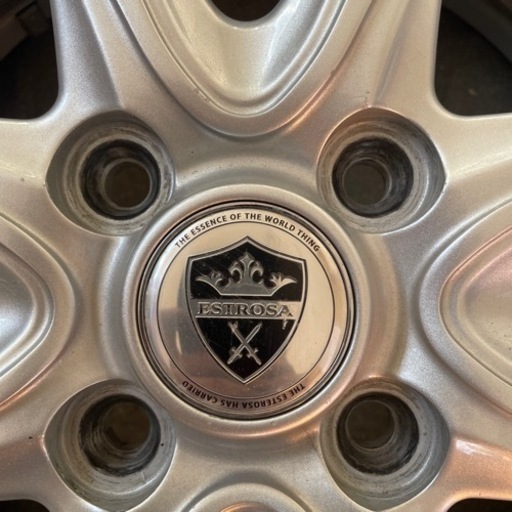 車のパーツ タイヤ、ホイール