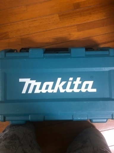 マキタ　タッカー