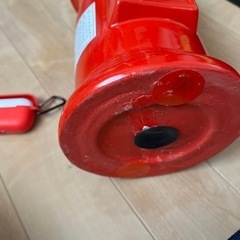 ポスト型の貯金箱の画像