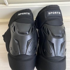 膝当て　スポーツや自転車の画像