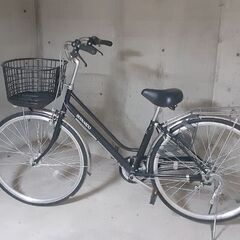 自転車　ノーパンクタイヤ　27インチ　６段切替