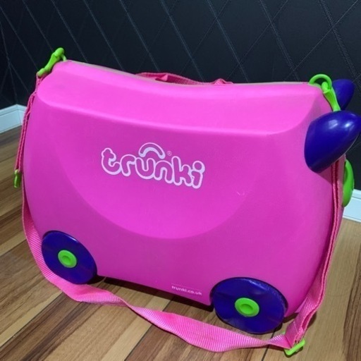 トランキー　子ども用スーツケース