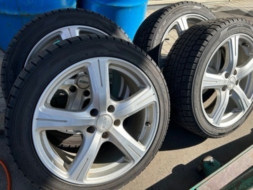 売約済み235/45R18ダンロップスタッドレス4本バリ山 (てら