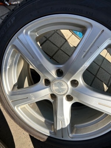 売約済み235/45R18ダンロップスタッドレス4本バリ山