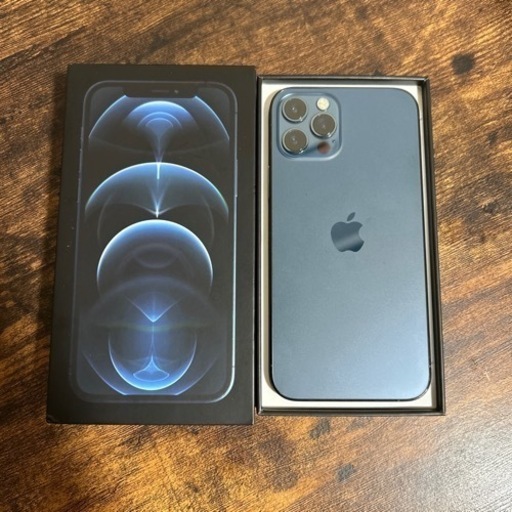 家電 オーディオ ヘッドフォン