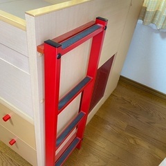 ベッドの画像