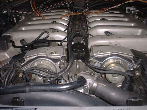MB-129SL-120型ーV12オーバーホール済みエンジン販売