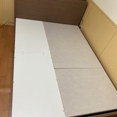 ニトリ　ダブルベッドフレーム　収納付き