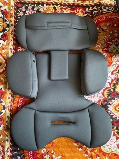 チャイルドシート　ジョイーアーク　ISOFIX 新生児