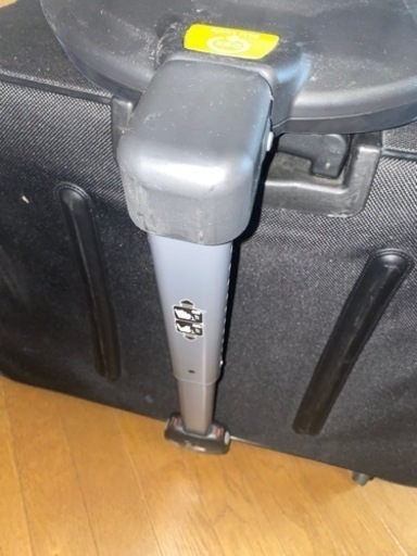 チャイルドシート　ジョイーアーク　ISOFIX 新生児