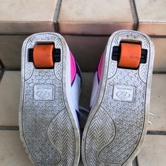 ヒーリー　ローラーシューズ22センチの画像