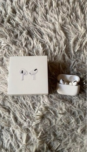 AirPods Pro【ケースカバー付き】