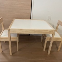 【取引中】IKEA イケアLATT(レット）キッズデスク チェアセット