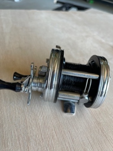 アブガルシア　2500C  リール　バス