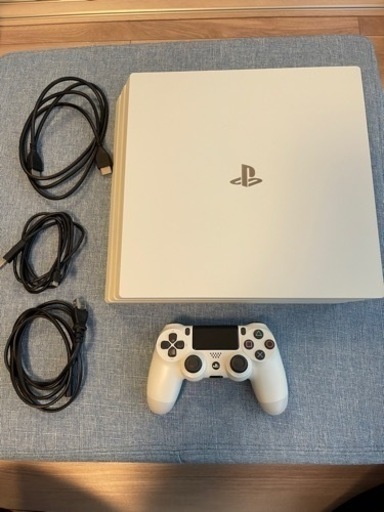 PS4 pro 1TB 売ります