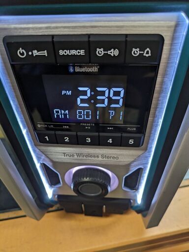 makita 充電式ラジオ ACアダプター無し 本体のみ MR113 10.8V 14.4V 18V Bluetooth対応 (D5591tyxY)
