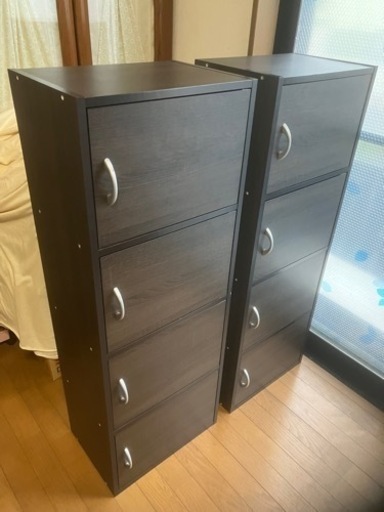 ★扉付 収納棚（４段）「美品」２基なら8,000円