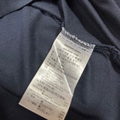adidasボーイズロングTシャツの画像