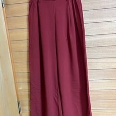 GU ガウチョ　ワインレッド　Sサイズ　服　ファッション　レディ...