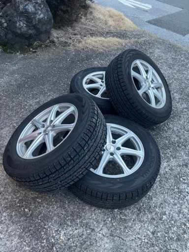 2023年製2本/2016年製2本　225/65R17　ヨコハマスタッドレスタイヤ　5穴　アルミホイール付き　4本セット　17インチ