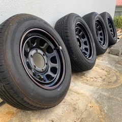 車のパーツ タイヤ、ホイール