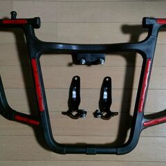 【値下げ】エンジンガード ブラック バンパーガード 天剣 YBR125