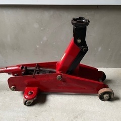 油圧ジャッキの画像