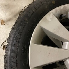 ワゴンR 車のパーツ タイヤ、ホイールの画像