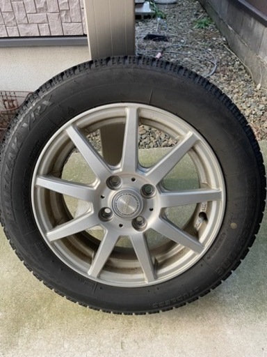 スタッドレスタイヤ　ブリザックVRX 155\65r14