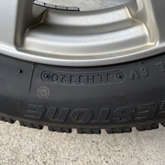 スタッドレスタイヤ　ブリザックVRX 155\65r14 　の画像