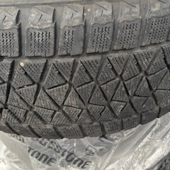 235/55R20 スタッドレスタイヤホイール　4本セット　20インチの画像