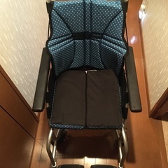 車椅子　介助用　介護の画像