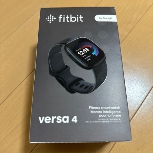 その他 fitbit  versa4