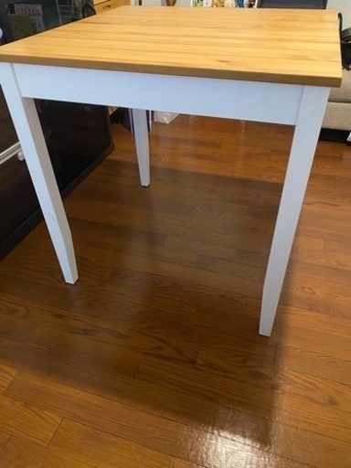 決まりました(美品)IKEAテーブルとIKEA椅子2脚セット