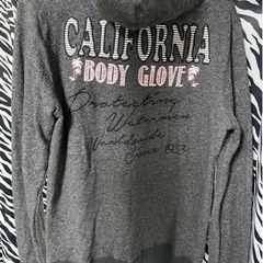 ジップパーカーの画像