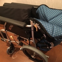 車椅子　介助用　介護の画像