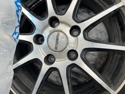 車のパーツ タイヤ、ホイール