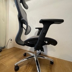 オフィスチェアの画像
