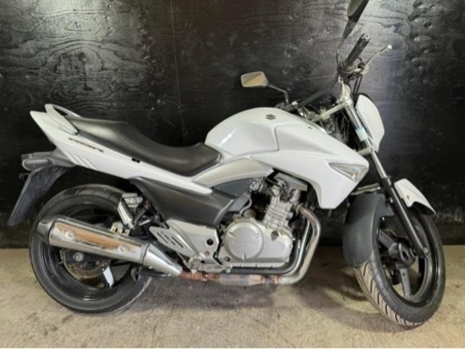 ★支払総額13.8万円★書類完備！始動動画あり♪ スズキ GSR250 LEDヘッドライト！激安250MT車両！ETC付き！夏に向けてツーリングに♪