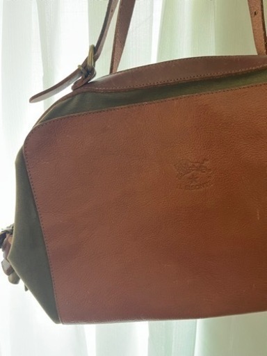 イルビゾンテ　かばん