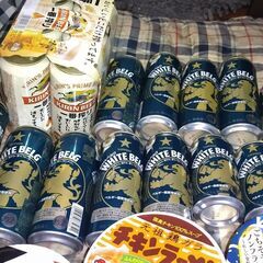 缶ビール（一番搾りとホワイトベルグ）、カップラーメン、フルーツゼリー、蕎麦、そうめん、スパゲッティの画像