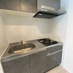 km✨敷金ゼロ・礼金ゼロ・仲介手数料無料✨明大前駅徒歩5分！オートロック，モニタ付オートロック，ダブルロックでセキュリティ・設備充実です✨500ｍ圏内に総合病院・スーパー・薬局など便利な施設が充実しています💕 - 不動産
