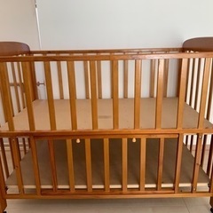 キャスター付ベビーベッド　下段収納付　標準サイズ布団(120cm×70cm)用の画像