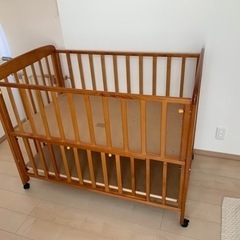 キャスター付ベビーベッド　下段収納付　標準サイズ布団(120cm...