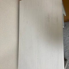 IKEA ブルサリBRUSALI  デスク ホワイト 90x52 cmの画像